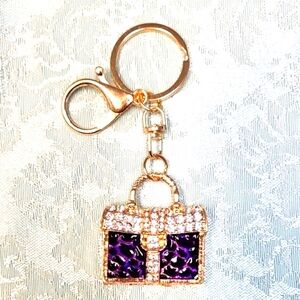 **HALF PRICE**Chic Gold & Purple Metal Keychain Holder!